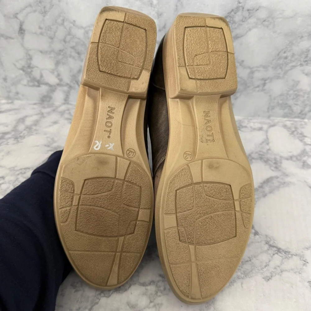Naot chukka boots